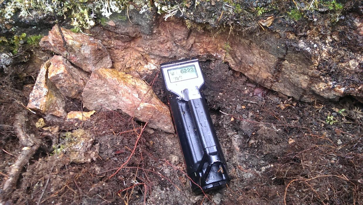 Using a Scintillometer to Sample for Uranium Mineralization in Northern Saskatchewan