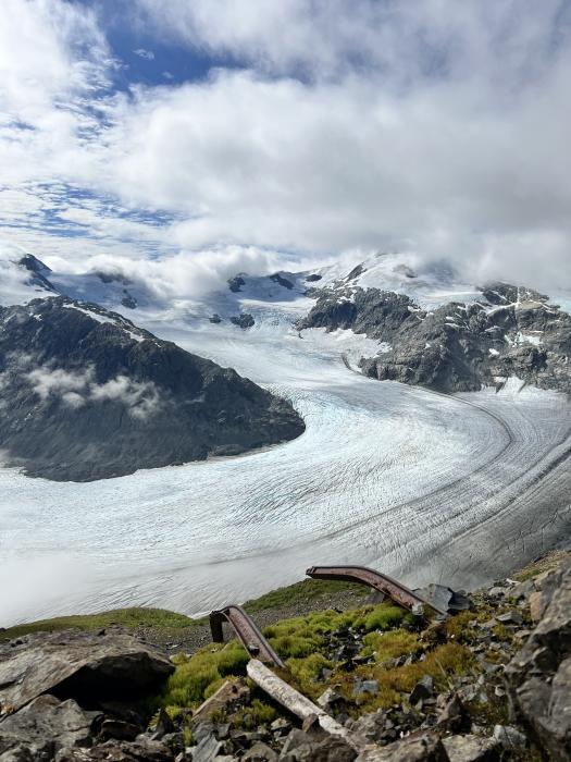Light gauge rail from middle adit